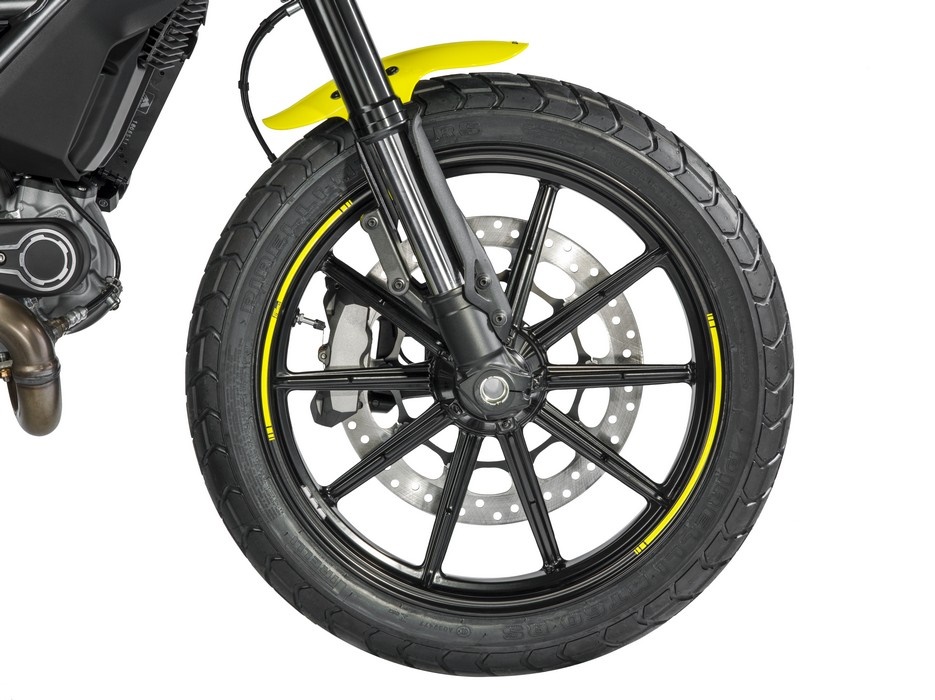 Новый мотоцикл Ducati Scrambler Flat Track Pro 2016