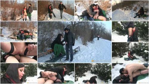 OldPerverts / Maniacpass - E021 Winter Fuck On The Snow (2012/SD)